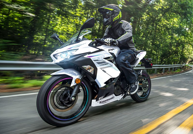 2023 Kawasaki Ninja® 400 ABS, Motorcycle