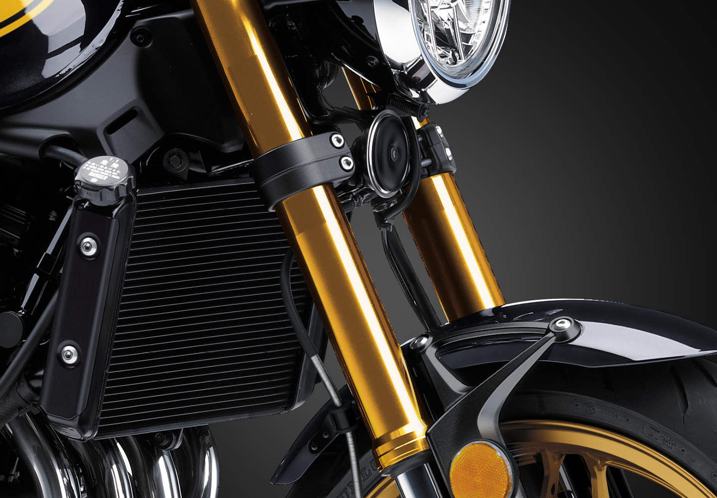 Kawasaki Z900RS ABS | Motorcycle | Iconic Throwback