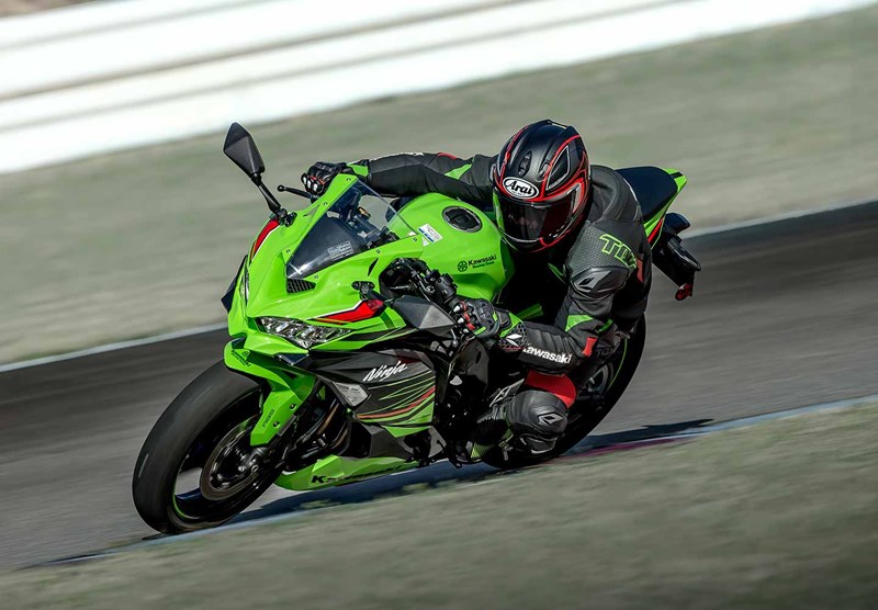 Kawasaki Ninja® Zx™-4Rr | Motorcycle | Race-Ready Performance