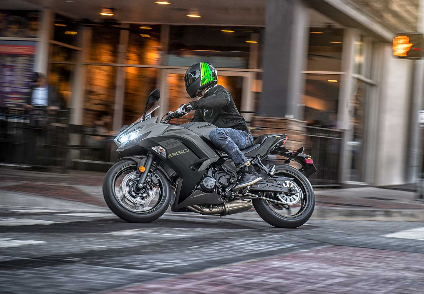 Kawasaki Ninja® 650 | Motorcycle | Sporty & Nimble