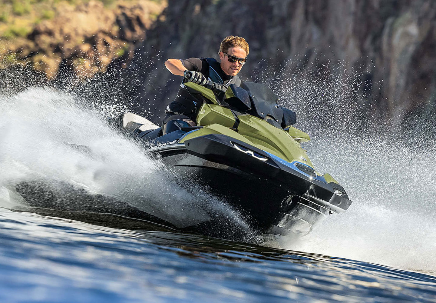 Kawasaki Jet Ski® Ultra® 310 | Powerful & Capable