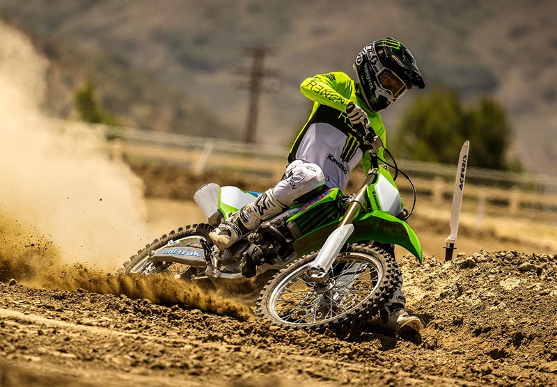 kawasaki racing dirt bikes