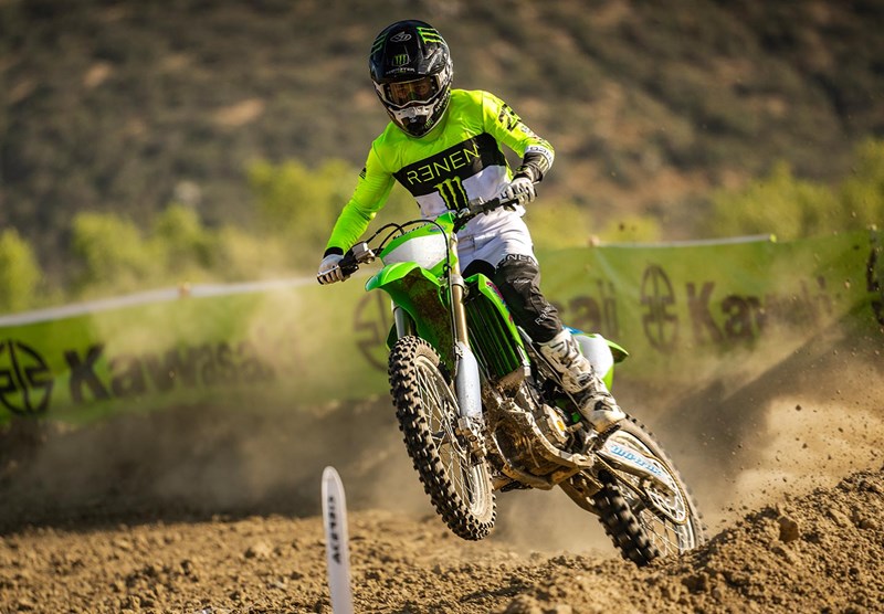 Kawasaki KX™250 | Motocross Motorcycle | High-Performance Dirtbike