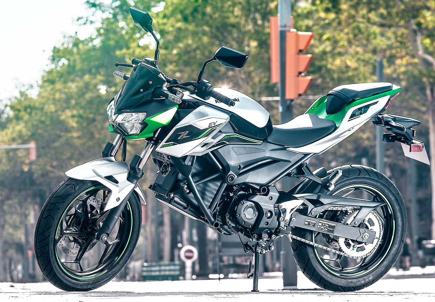 Kawasaki Z e-1 ABS | EV Motorcycle | Electric Powered