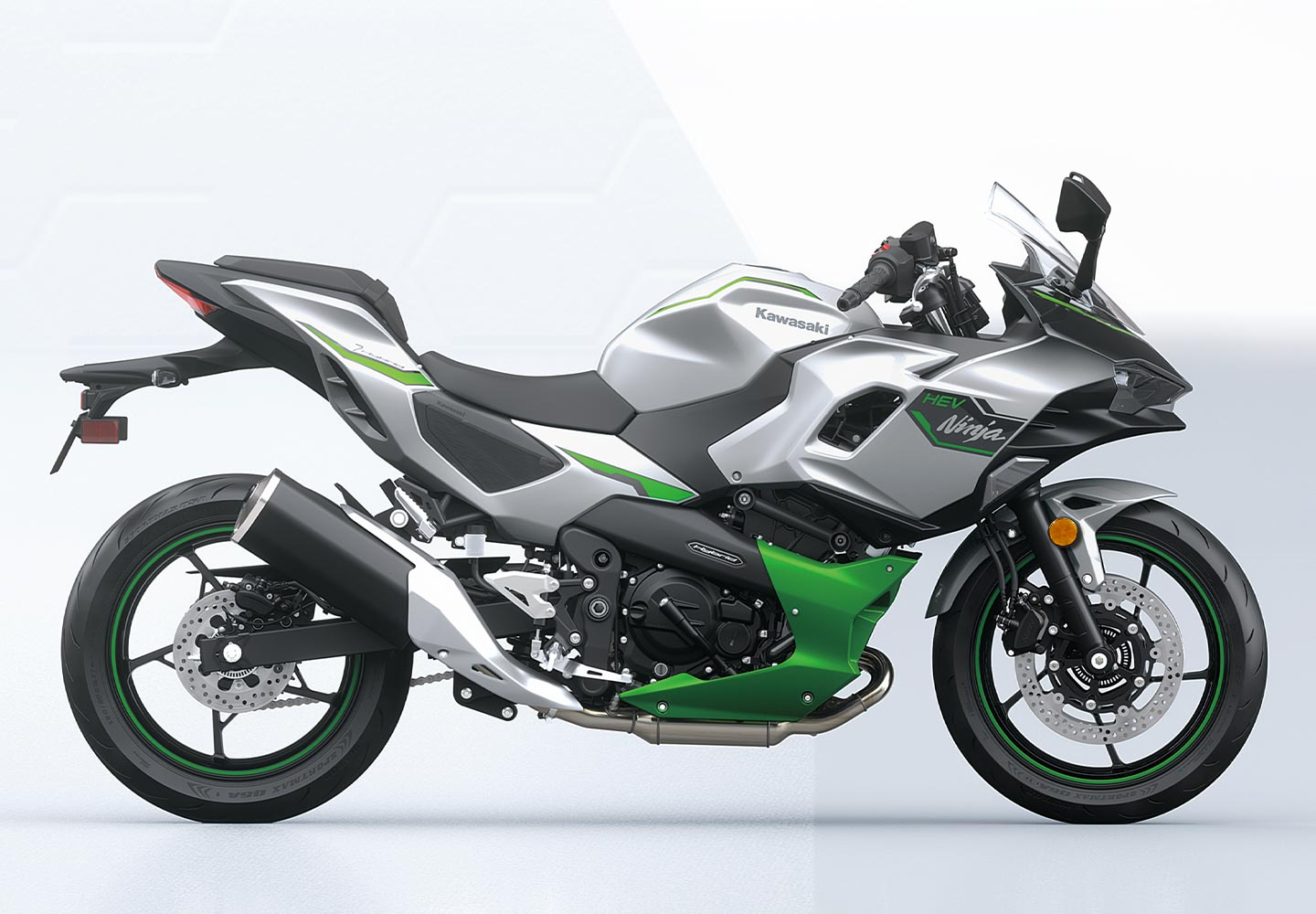 Kawasaki Ninja® 7 Hybrid ABS | Hybrid Motorcycle | Versatile Power