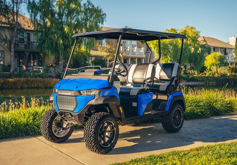 14” WHEELS WITH 23” OFFROAD-STYLE TIRES