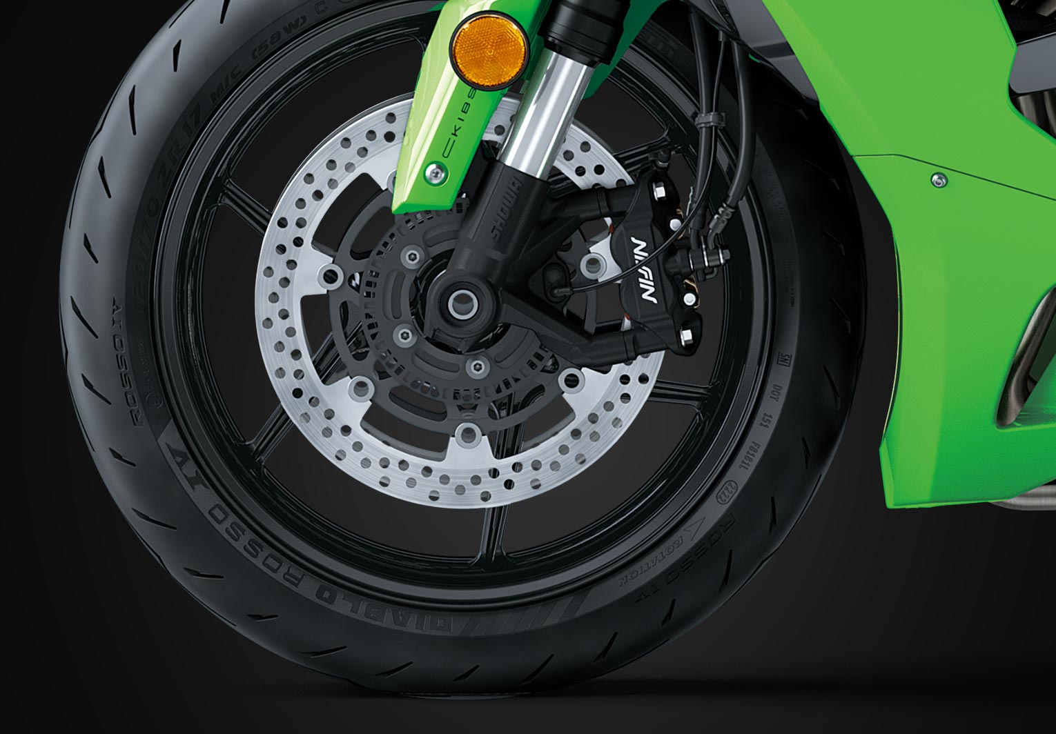 Kawasaki Ninja® ZX™-6R | Motorcycle | Sporty & Versatile