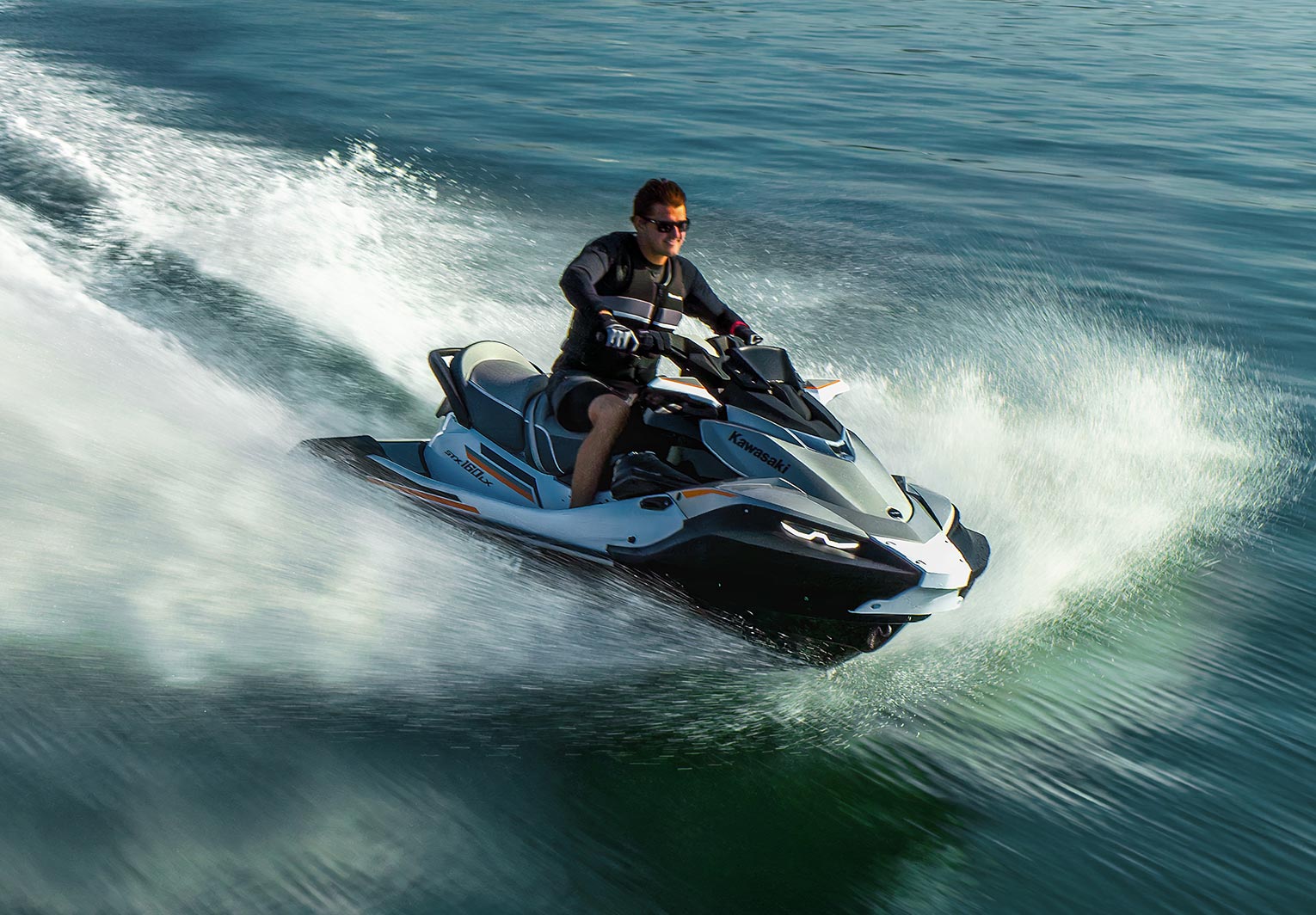 Kawasaki JET SKI® STX® 160 | PWC | Performance for the Family
