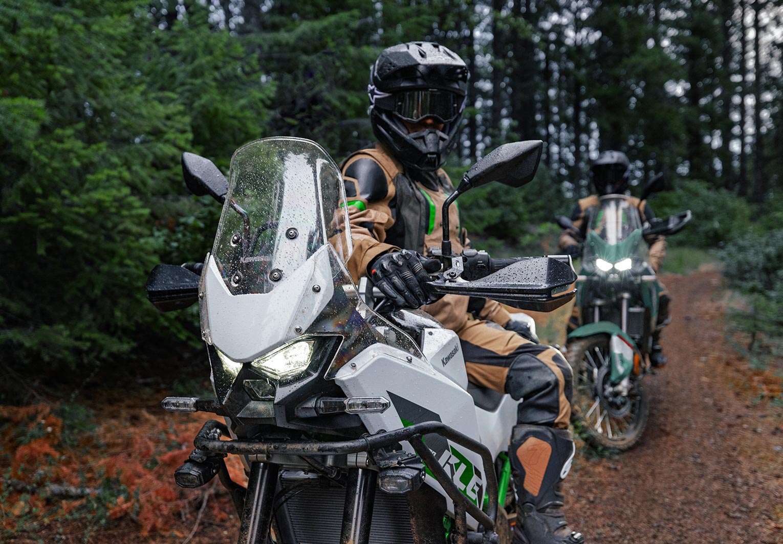 2026 Kawasaki KLE®500 ABS | Adventure Motorcycle | Rally-Inspired