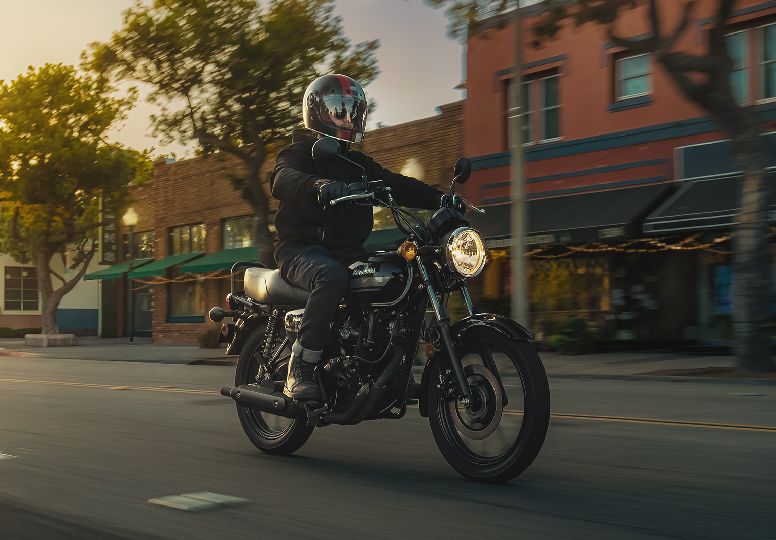 Kawasaki W175 LTD | Motorcycle | Full-size & Comfortable Kawasaki W175 LTD | Motorcycle | Full-size & Comfortable