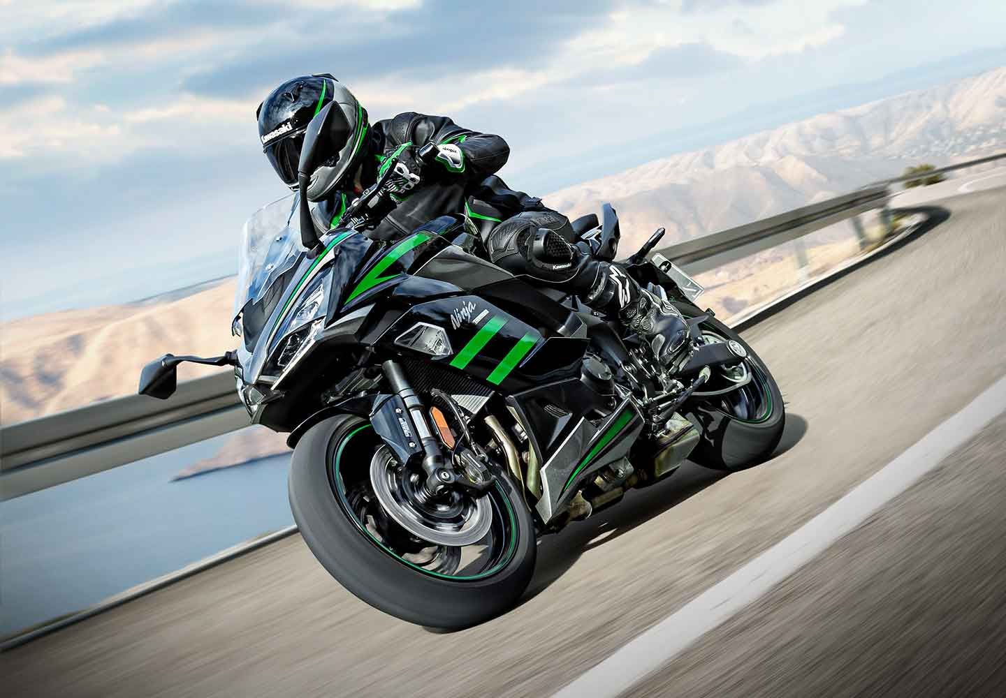 kawasaki ninja touring