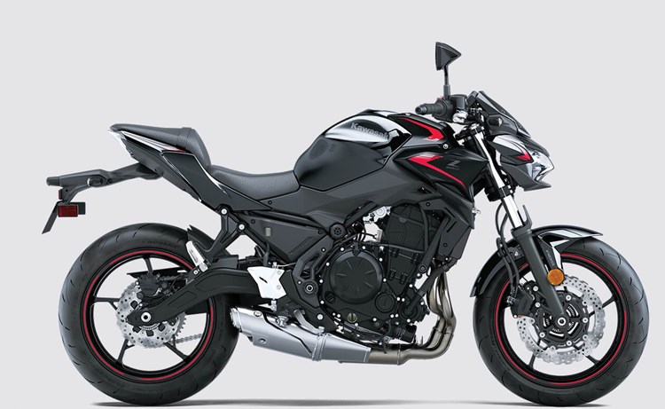 Virus Accidental seda Kawasaki Z650 | Naked Motorcycle | Aggressive Versatility