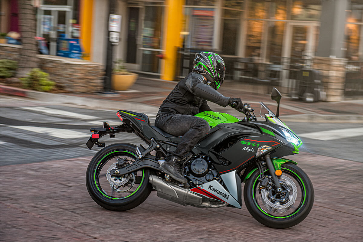 Kawasaki Ninja® 650 ABS KRT Edition Motorcycle Legendary Lineage