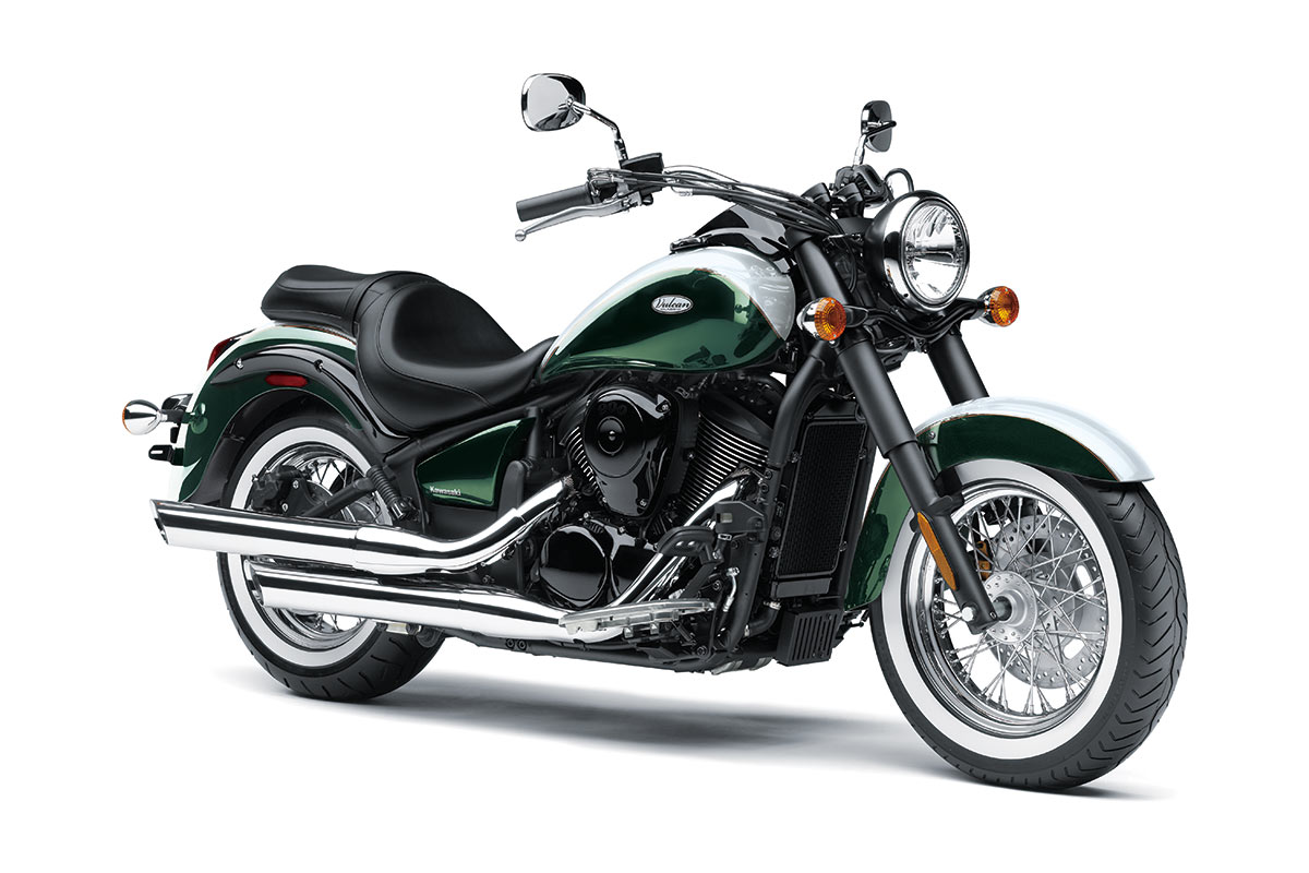 2022 Kawasaki Vulcan® 900 Classic Motorcycle Comfortable Fun