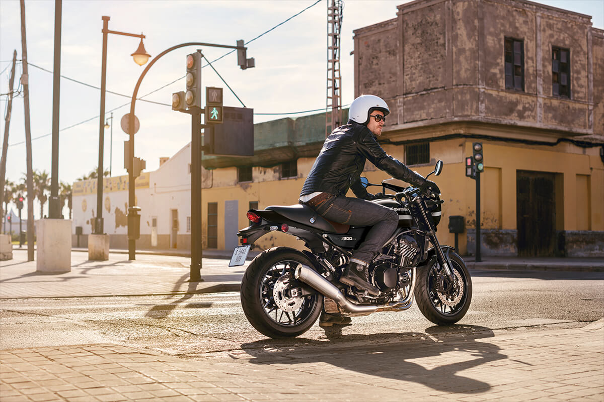2022 Kawasaki Z900RS CAFE | Motorcycle | Timeless Styling