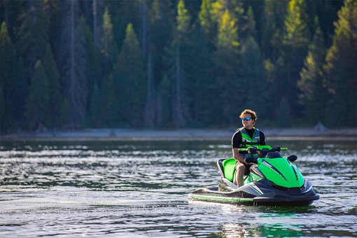2023 JET SKI® STX® 160X opens in a new window