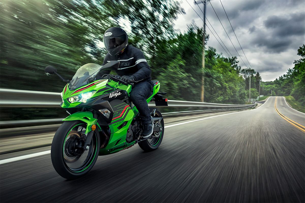 2023 Kawasaki Ninja® 400 KRT | Motorcycle | Aggressive Styling