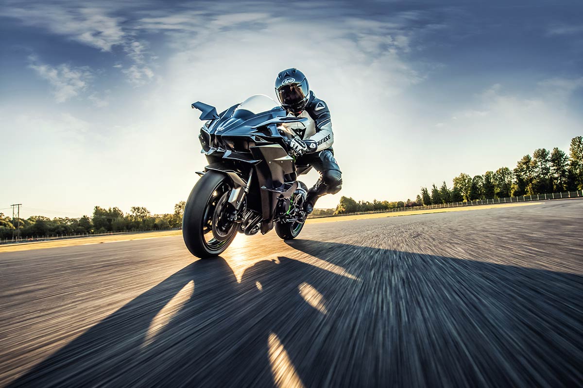 Kawasaki ninja h2 deals price