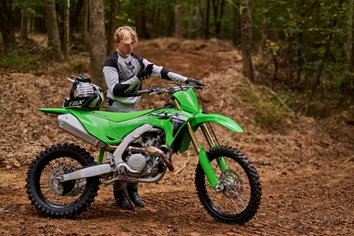 2024 KX™450X opens in a new window
