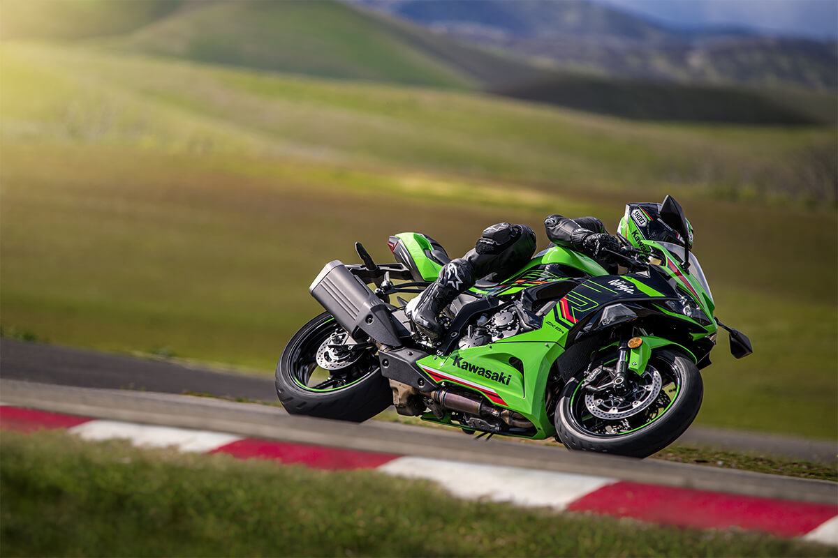 2024 Kawasaki Ninja® ZX™-6R KRT Edition | Motorcycle | KRT Color 
