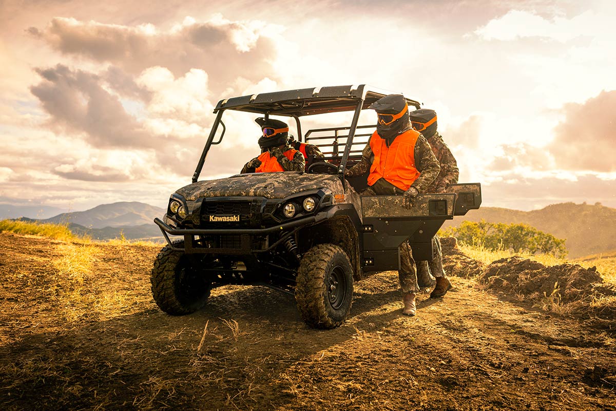 2024 Kawasaki MULE PROFXT™ 1000 LE CAMO Side x Side Reliable