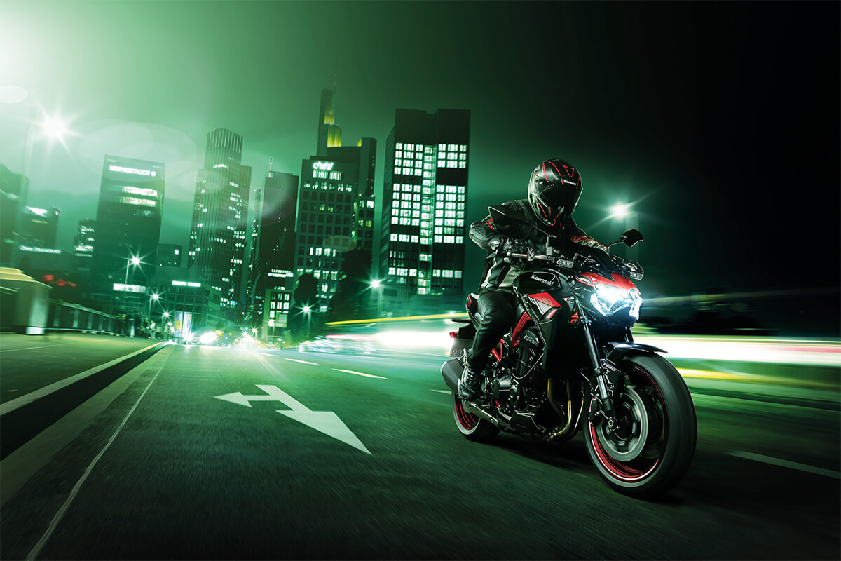 2024 Kawasaki Z900: भारतीय बाजार में लॉन्च हुई अपडेटेड कावासाकी Z900 बाइक, 9.29 लाख रुपये है कीमत
