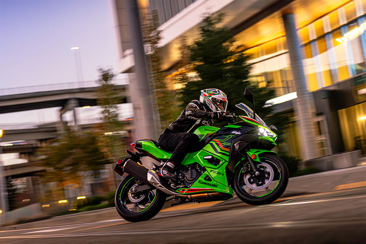 2024 Kawasaki Ninja® 500 KRT Edition SE ABS Legendary Sportbike