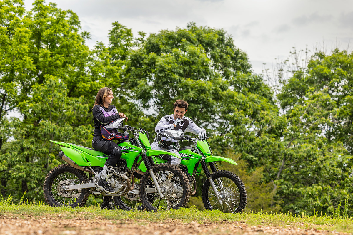 2025 KLX®230R S