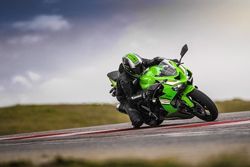 2025 NINJA® ZX™-6R KRT EDITION opens in a new window