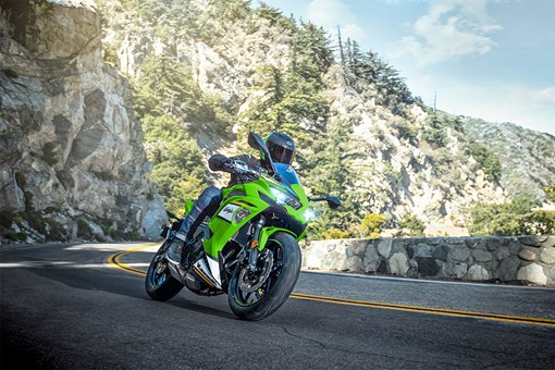 2025 NINJA® 650 KRT EDITION ABS opens in a new window