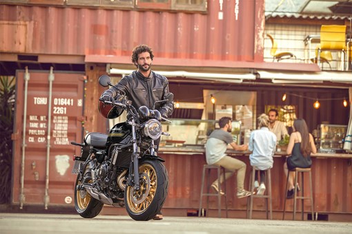 2025 Z650RS ABS opens in a new window