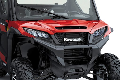 Front angle of the grille of a side x side staged in a white studio background. opens in a new window