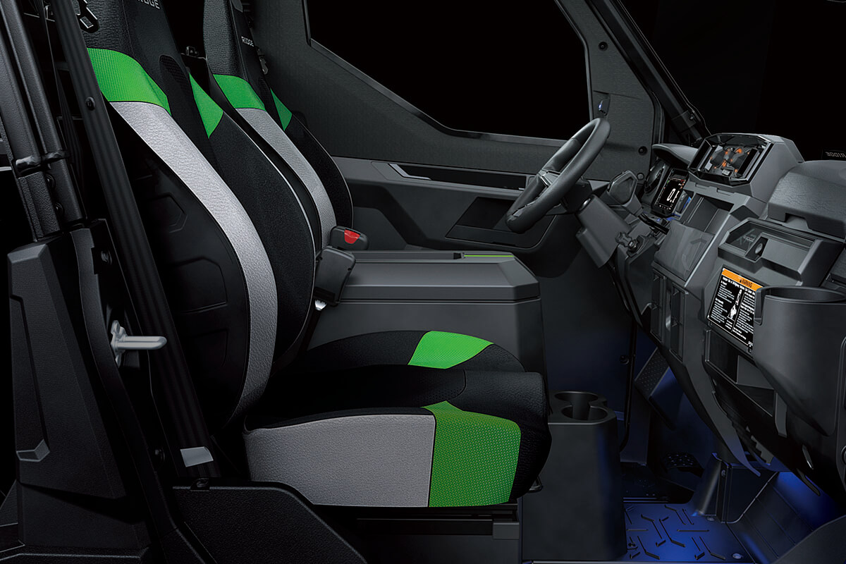 Side angle of the seats in a side x side staged in a black studio background.