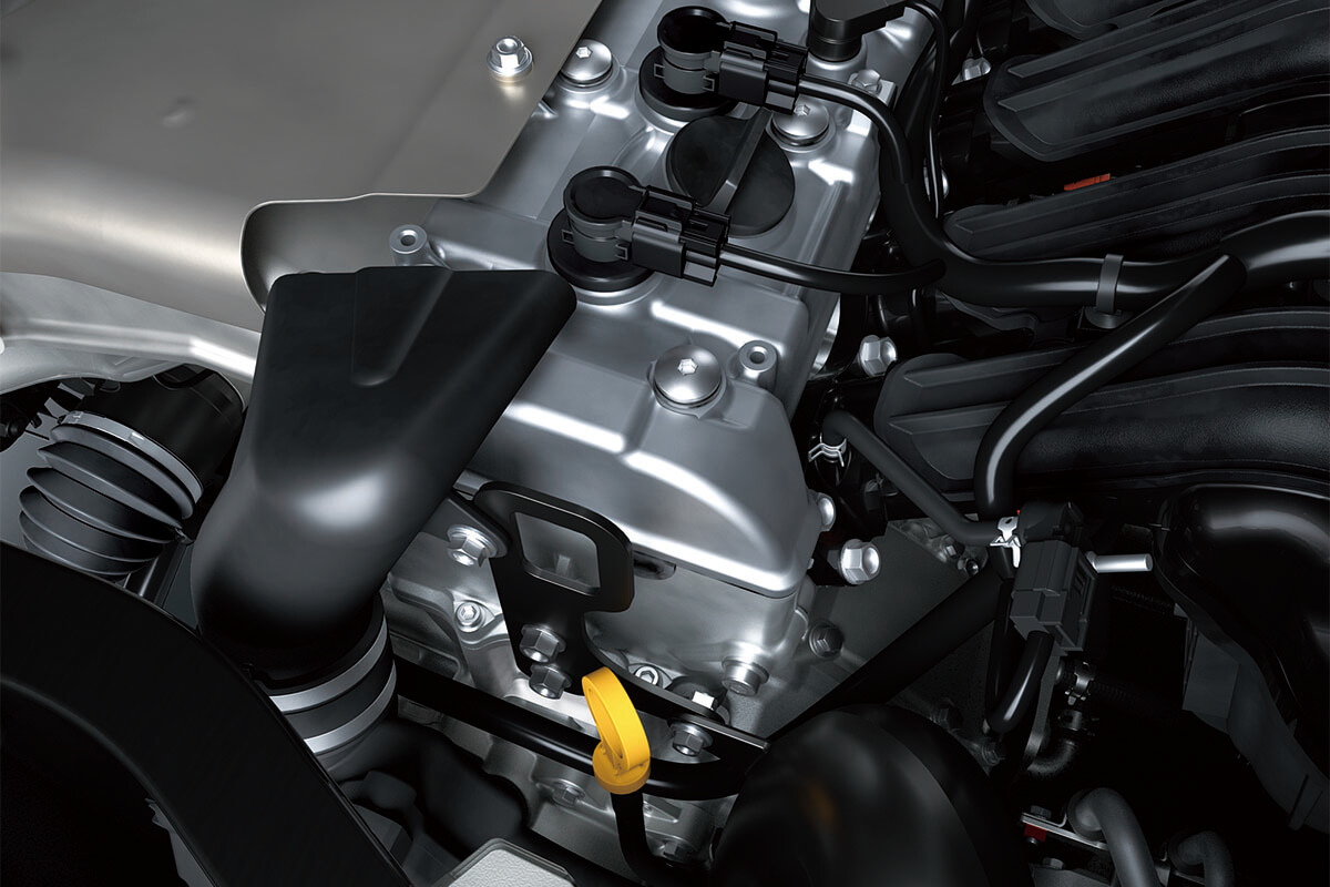 Close-up view of the four-cylinder engine in a side x side.