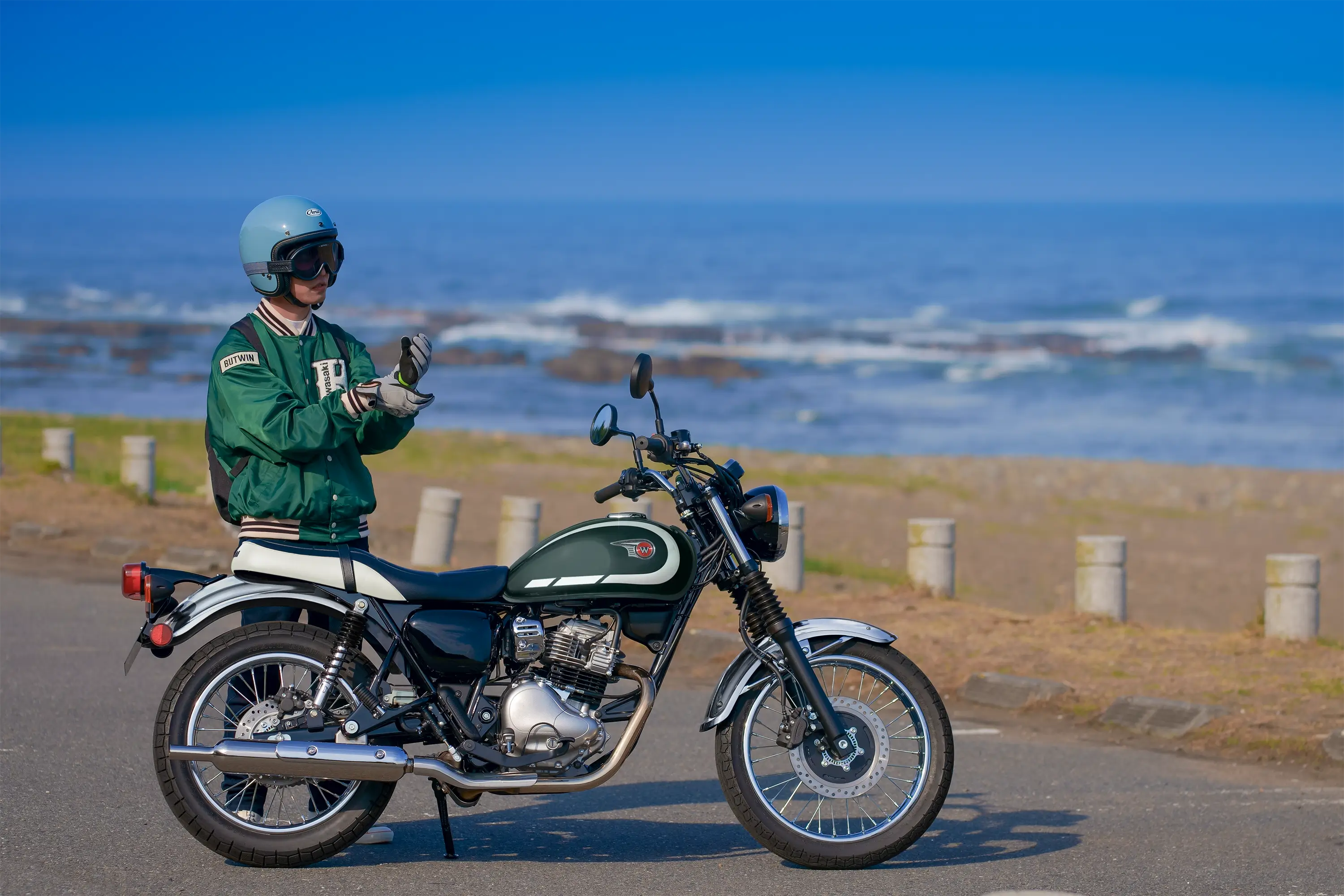 Profile angle of a motorcycle parked.