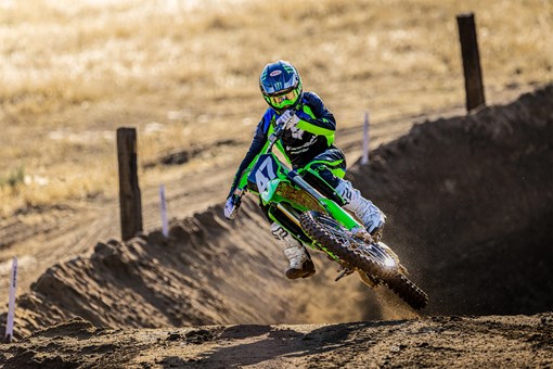 2027 KX™250F opens in a new window