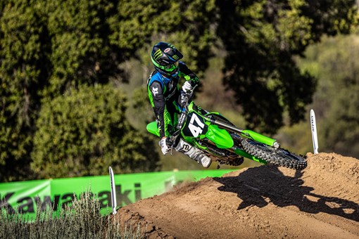 2027 KX™250F opens in a new window