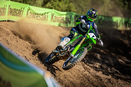 2027 KX™250F opens in a new window