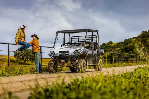 2027 MULE PRO-FXT™ 1000 LE RANCH EDITION opens in a new window