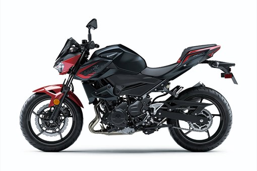 Kawasaki Z400 | Naked Motorcycle | Aggressive Styling