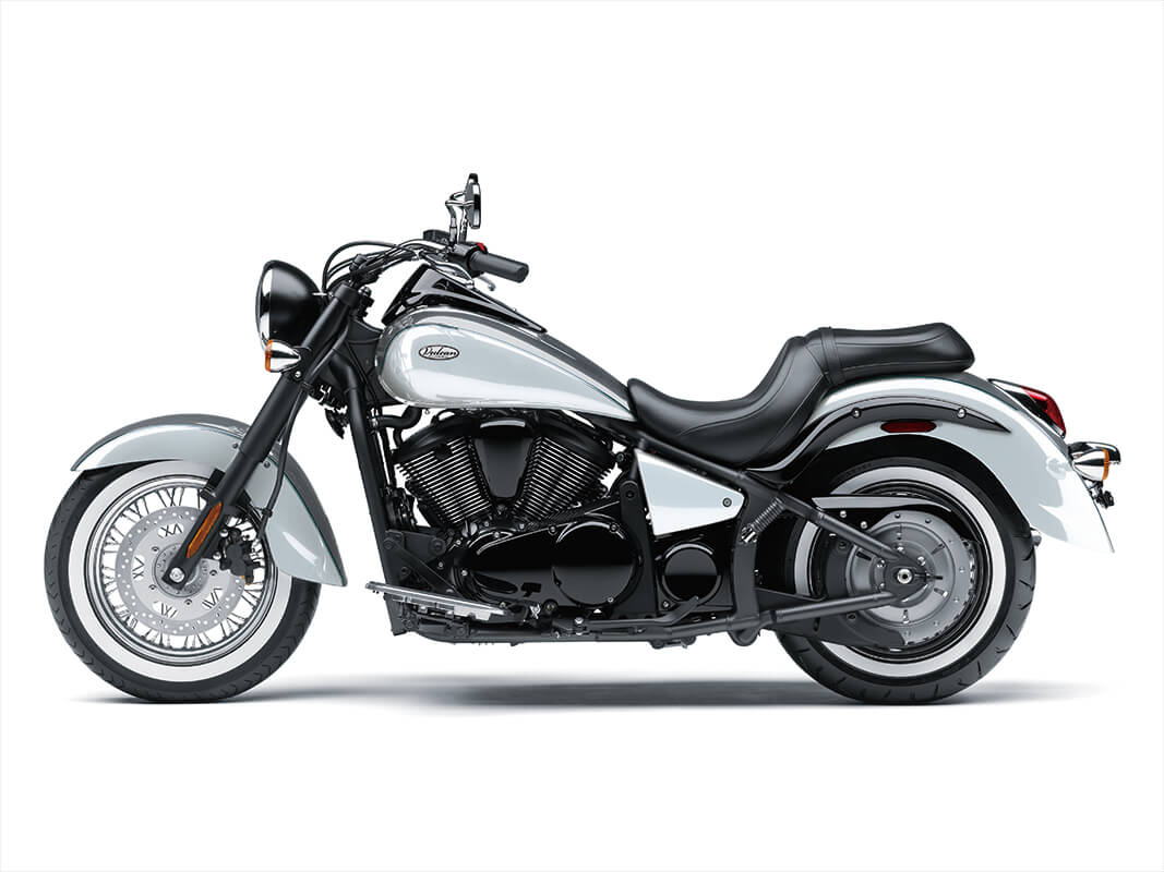 2021 Kawasaki Vulcan® 900 Classic | Cruiser Motorcycle | Stylish & Powerful