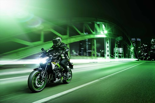 21 Kawasaki Z900 Naked Motorcycle Fierce Styling Power 21 Kawasaki Z900 Naked Motorcycle Fierce Styling Power