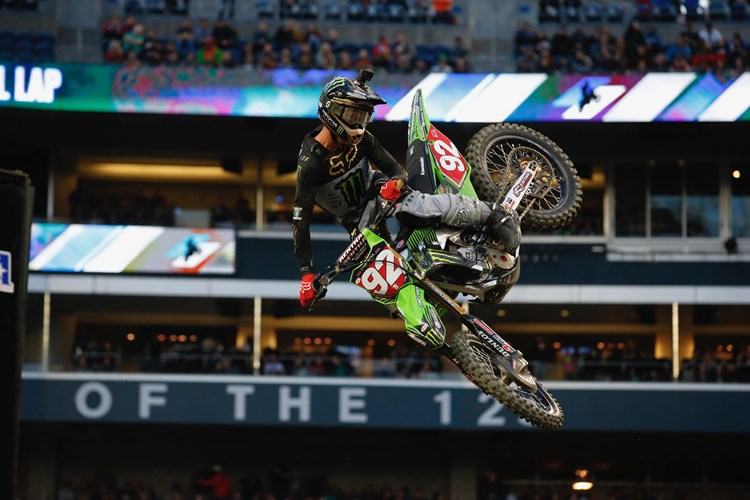 Kawasaki Podiums in Both Supercross Classes in Seattle photo