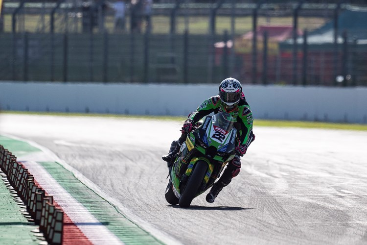 Kawasaki Racing Team Rider Jonathan Rea Secures Two Podiums In Italy ...