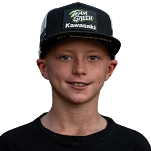 JETT RAU headshot
