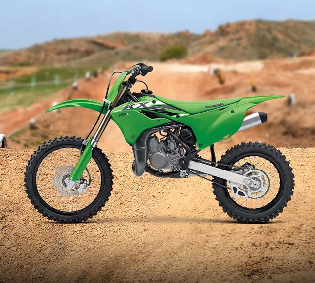 Image of 2025 KX85 L in action
