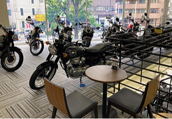 Mobile shop image 2