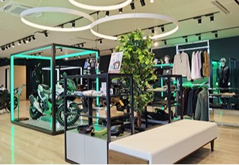 Mobile shop image 2