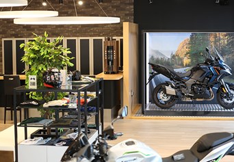 Mobile shop image 2