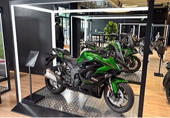 Mobile shop image 2